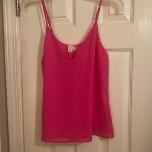 Never worn hot pink top
